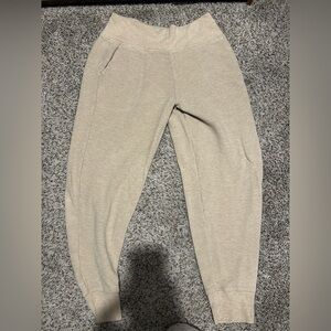 Athleta Women’s Beige Joggers XL Tall